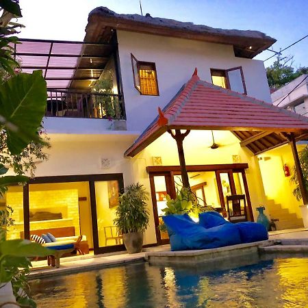 Villa Carissa Seminyak Centre, Bali By Le Ciel Hospitality Buitenkant foto