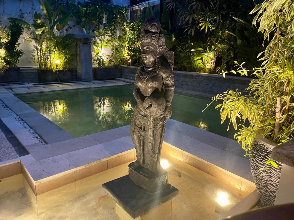 Villa Carissa Seminyak Centre, Bali By Le Ciel Hospitality Buitenkant foto
